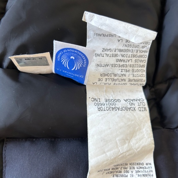 Canada Goose Jacket - Picture 14 of 16